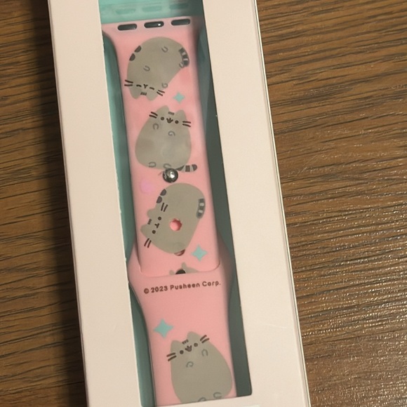 Pusheen watchband - Picture 3 of 4